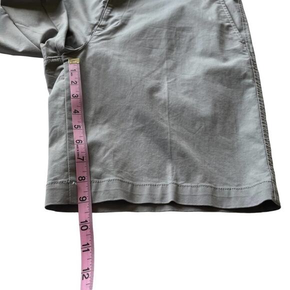 Men’s Dockers Light Gray Supreme Flex Cotton Blend Short in size 38. - Picture 10 of 10